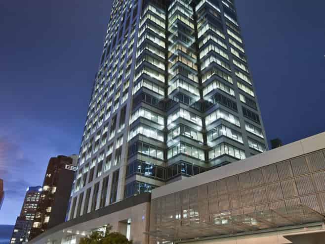 STUNNING SUBLEASE
