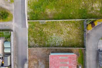 2 Ballinger Place, Carterton