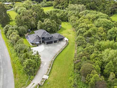 402 Turitea Road, Turitea