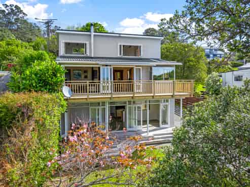 23 Jackson Crescent, Mahurangi East