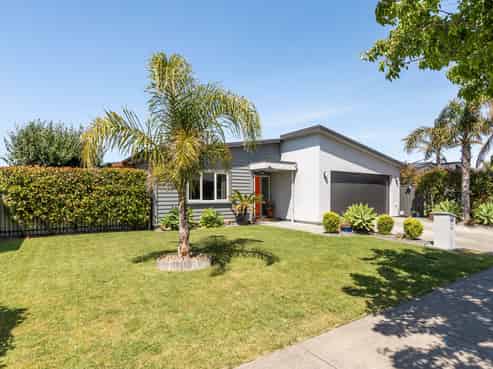 37 Squire Drive, Awatoto