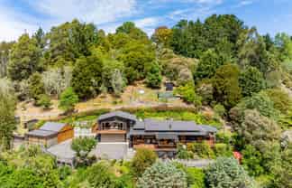 313 Hill Road, Bay View