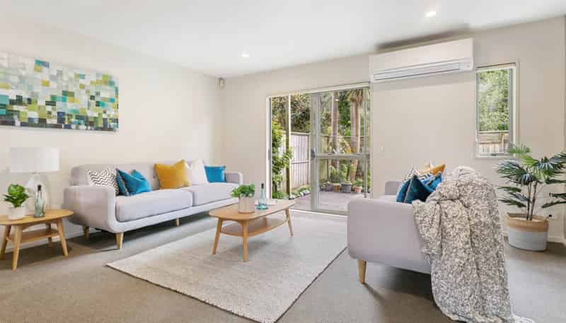 24/21 Hunters Park Drive, Three Kings