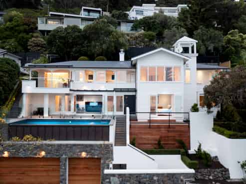 14 Whitewash Head Road, Scarborough