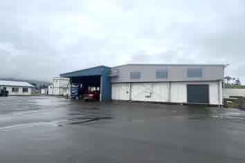 Standout warehouse in Te Horo