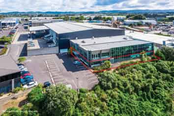 A-grade Office & Showroom