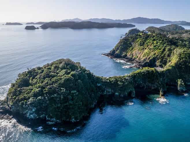 205 Motuarohia Island, Russell