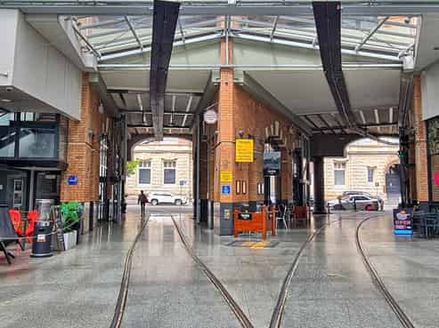178sqm prime retail/office - Cathedral Junction