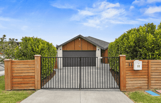 11 Kahu Close, Orewa