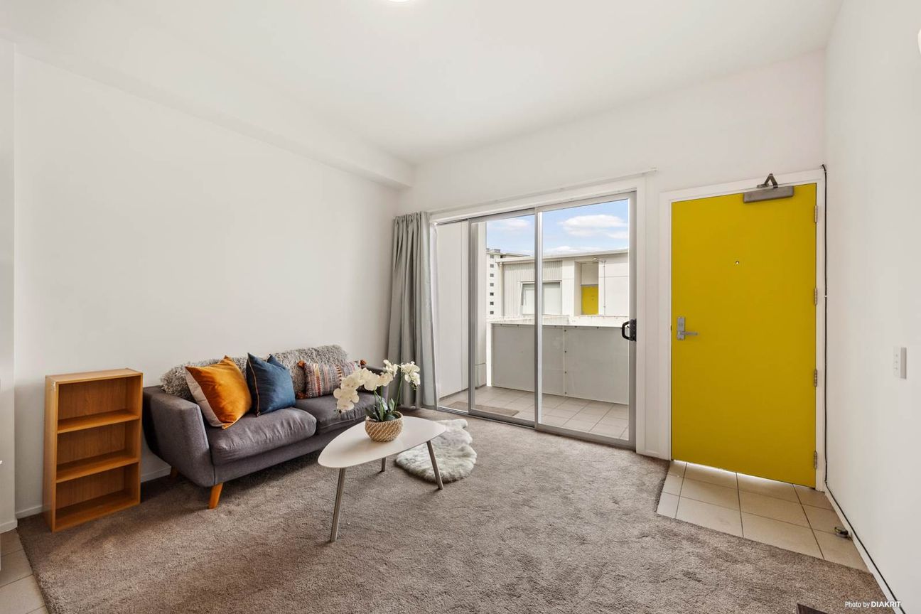 Fully Refurbished & Bank Friendly – pohled 2