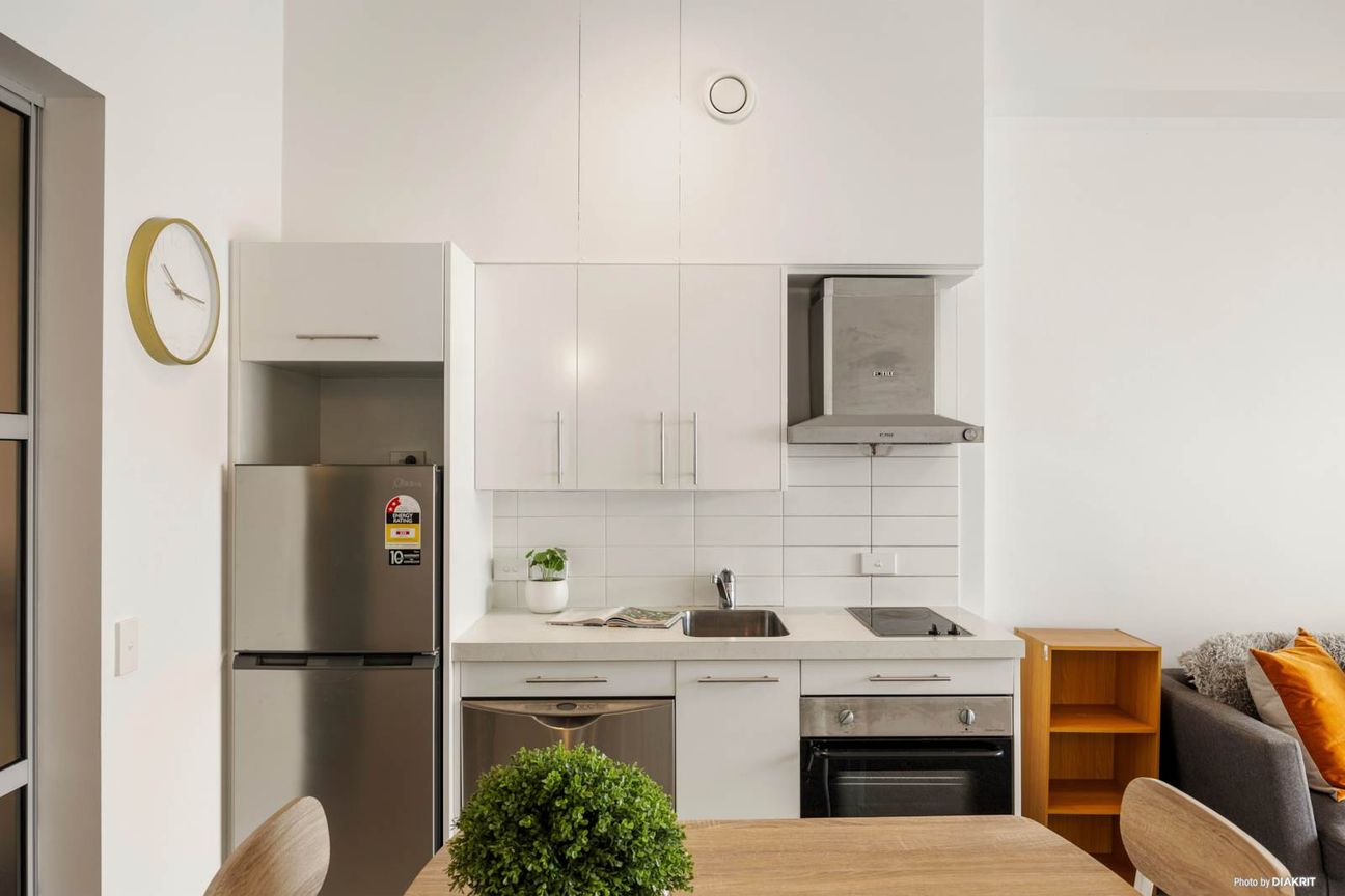 Fully Refurbished & Bank Friendly – pohled 5