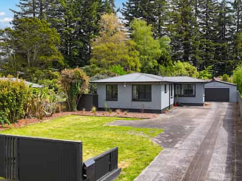 19 La Trobe Place, Utuhina