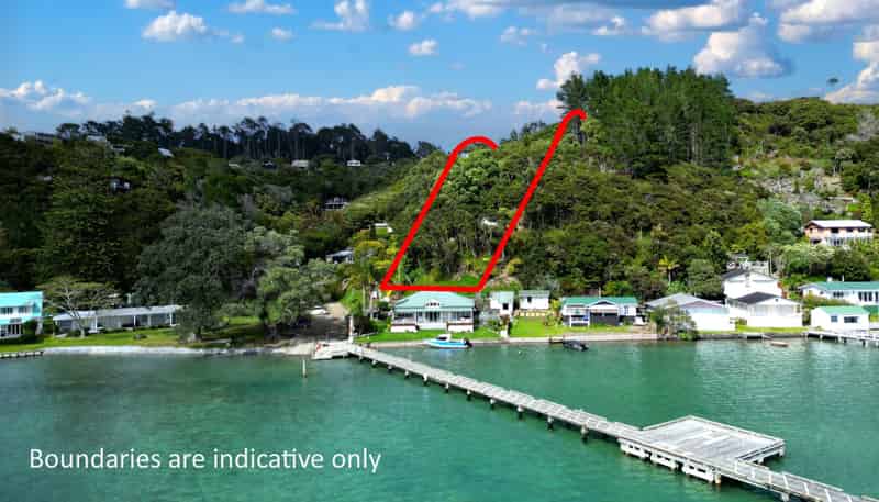 4 Schoolhouse Bay Road, Kawau Island