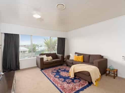 6/28 Kauika Road West, Avenues