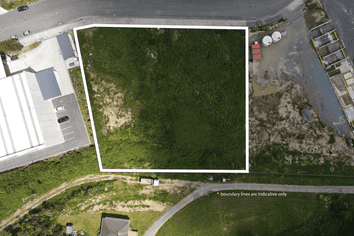 Flexible yard space available