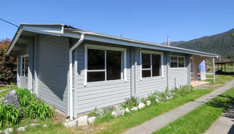45 State Highway 65, Reefton