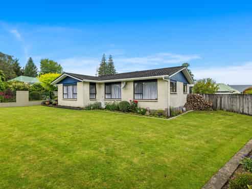 8 Riverside, Kaponga