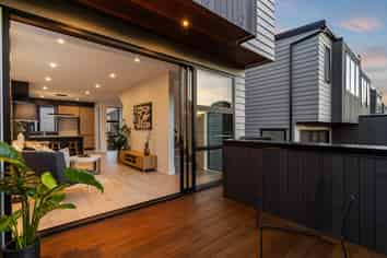 3 & 11/27 Hastings Road, Mairangi Bay