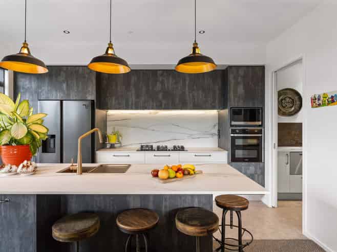 1 Rewarewa Rise, Whangamata