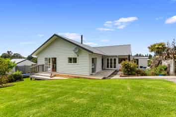 105 Tudehope Road, Matarau