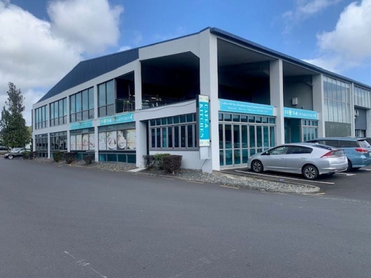 Ground Floor Multi-Use Unit with Carparks - Ansicht 2