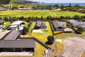 19 Karawaka Street, Ahipara
