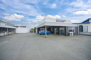 PRIME COMMERCIAL OPPORTUNITY ON STATE HIGHWAY 6