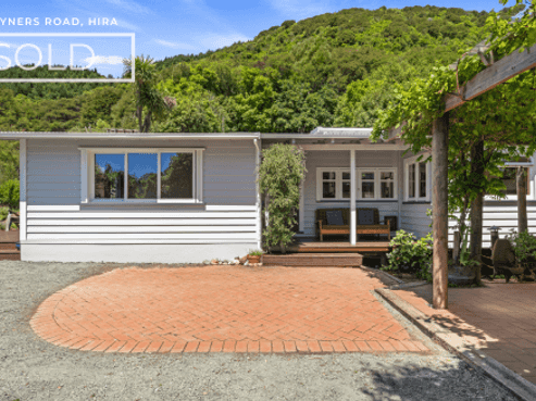 151 Rayners Road, Hira