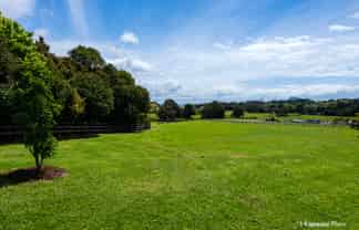 1,2,6 Kapowai Place, Kauri