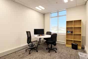 High Quality Office - Chartwell Area