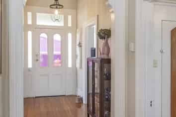 11 Wilson Avenue, Avenues