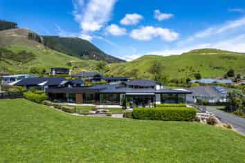 1 Appletree Way, Stoke