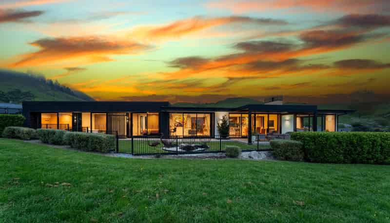 1 Appletree Way, Stoke