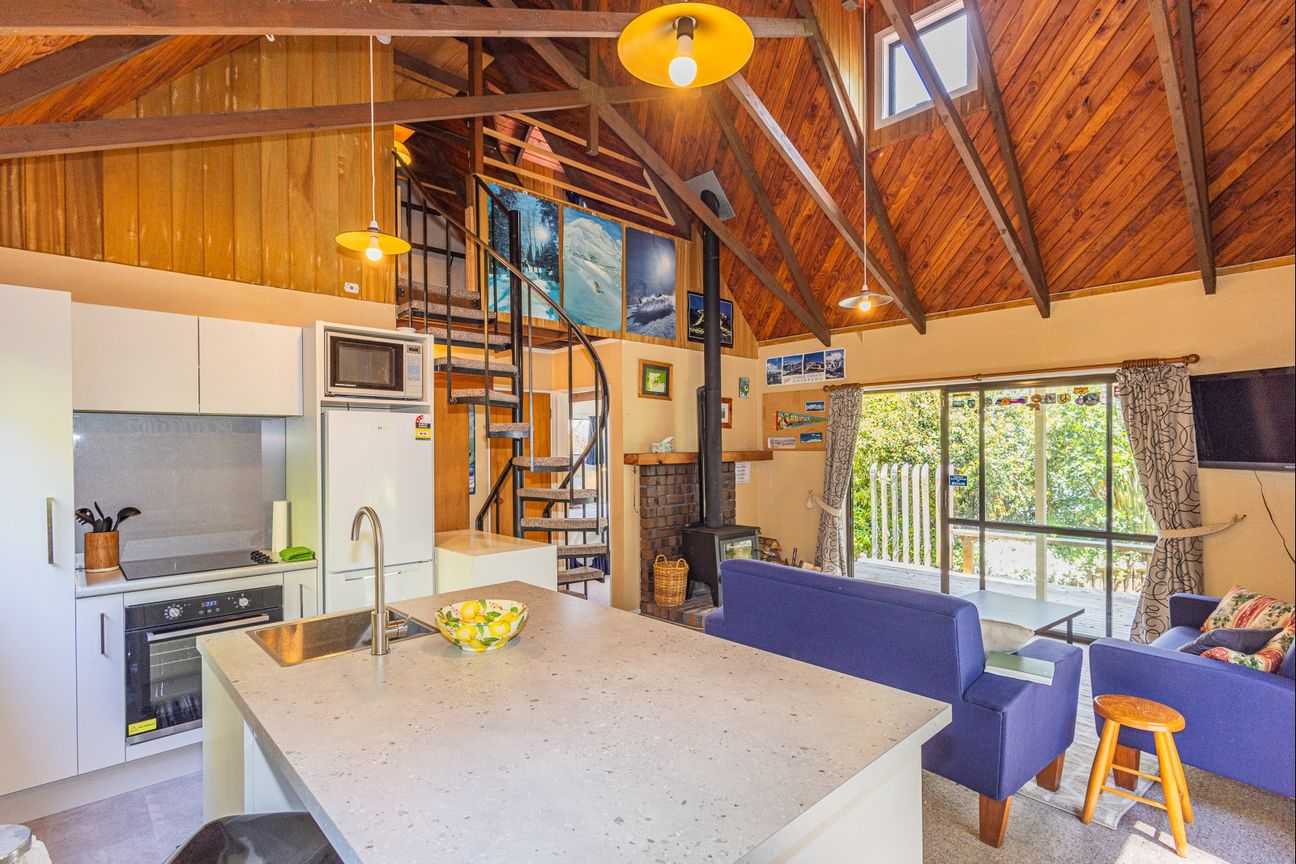 Nestled amongst charm – pohled 5