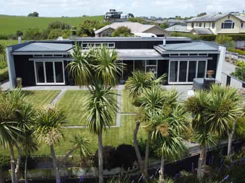 12 Sampson Avenue, Waiwhakaiho