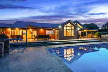 30 Galliard Way, Kauri