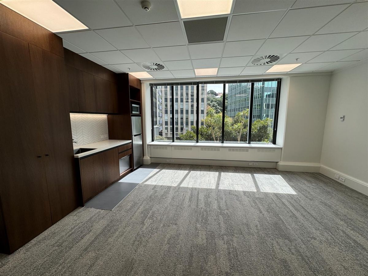 Small Suite with Meeting Room - Ansicht 2