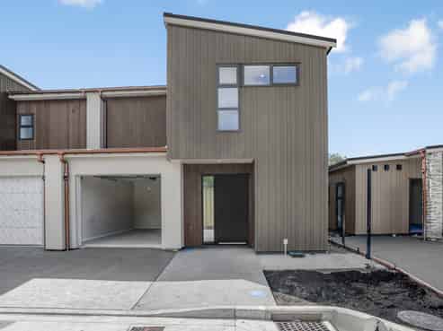 1-20/14 Ngarara Road, Waikanae