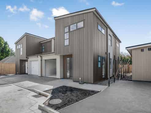 1-20/14 Ngarara Road, Waikanae
