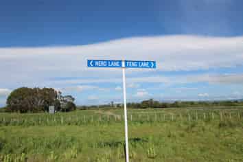 20 Feng Lane, Woodville
