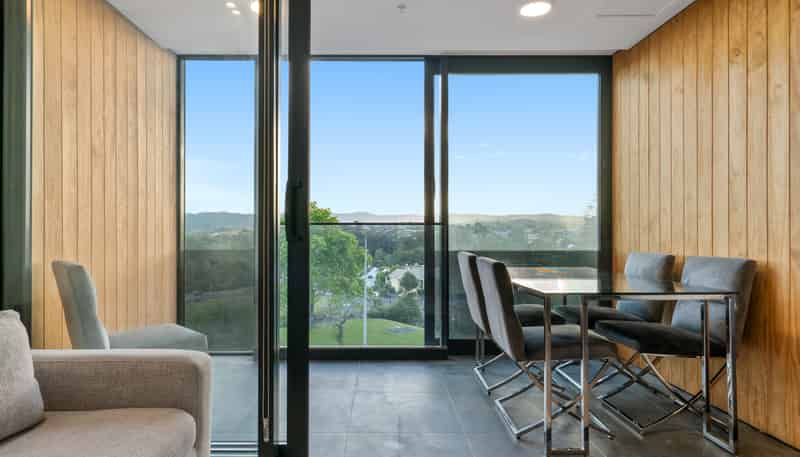 301/1 Buscomb Avenue, Henderson