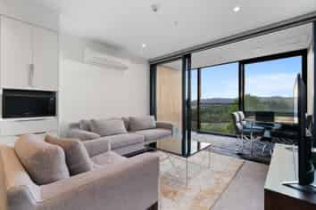 301/1 Buscomb Avenue, Henderson