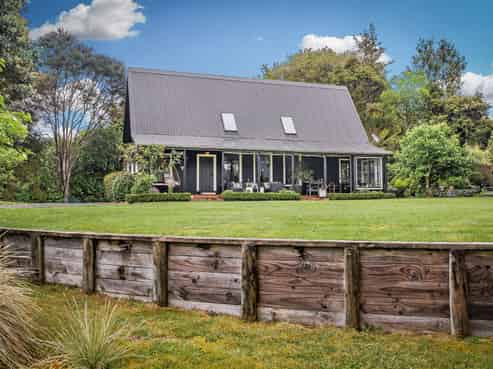 63 Ahuroa Road, Puhoi