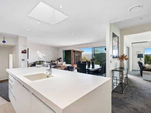 19 Esk View Road, Esk Hills Estate, Bay View