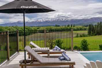 Lodge Accommodation & Event Venue – Central Otago