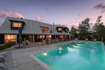 Lodge Accommodation & Event Venue – Central Otago
