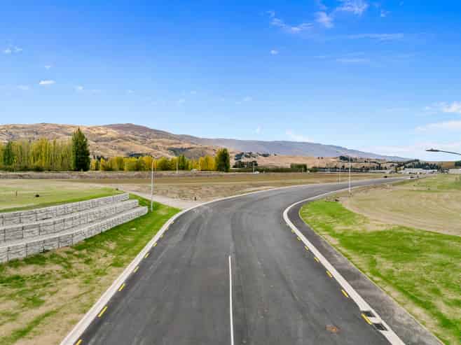 Premium "eyes on" corner location ACT NOW