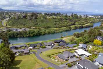 12 Stevenson Way, Rangatira Park