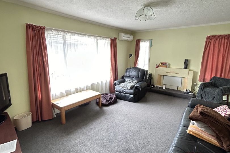 Three bedroom home in Bryndwr - Widok 3