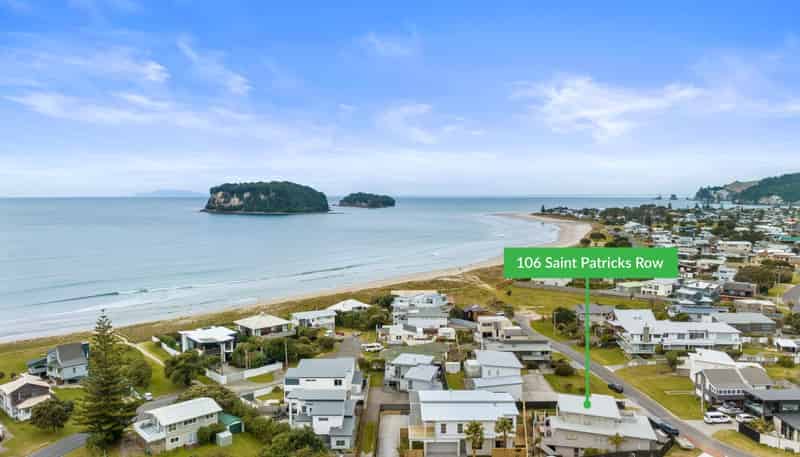 106 Saint Patricks Row, Whangamata